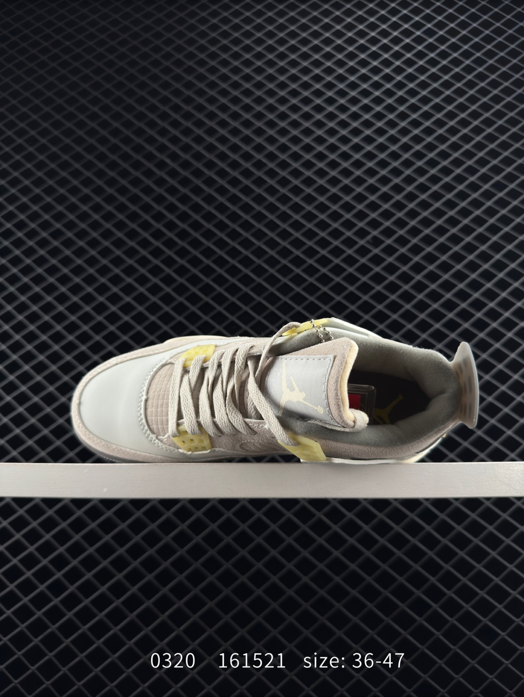 Air Jordan 4 Retro SE 